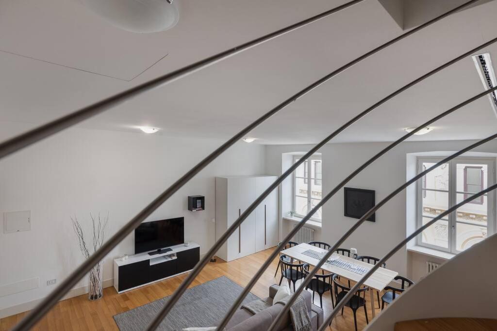 Apartments Trieste Centro I 3 ภายนอก รูปภาพ