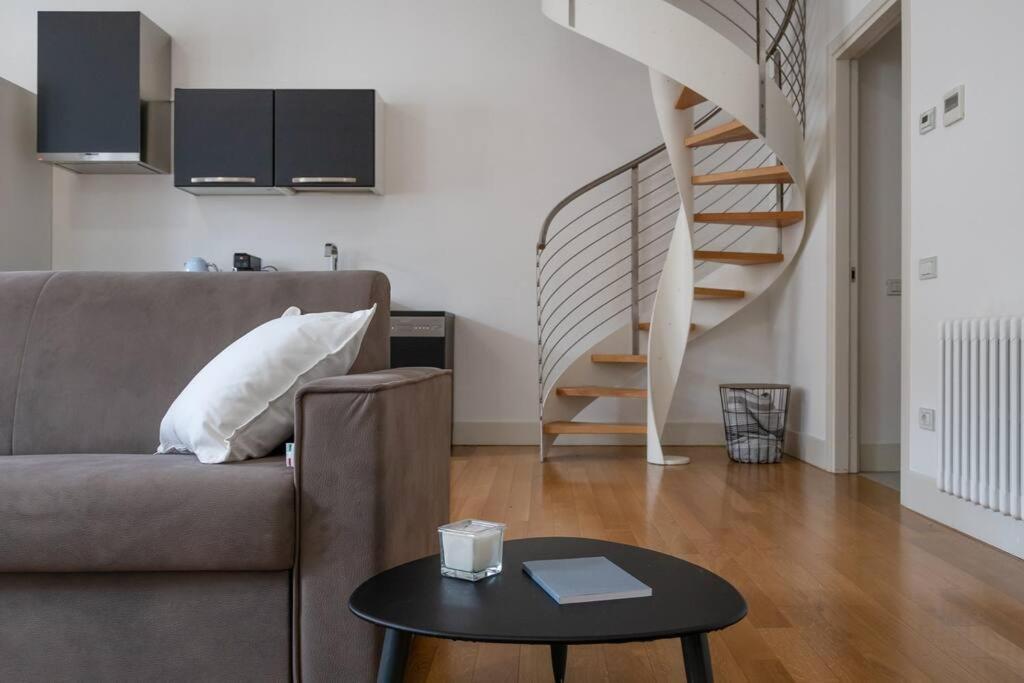 Apartments Trieste Centro I 3 ภายนอก รูปภาพ