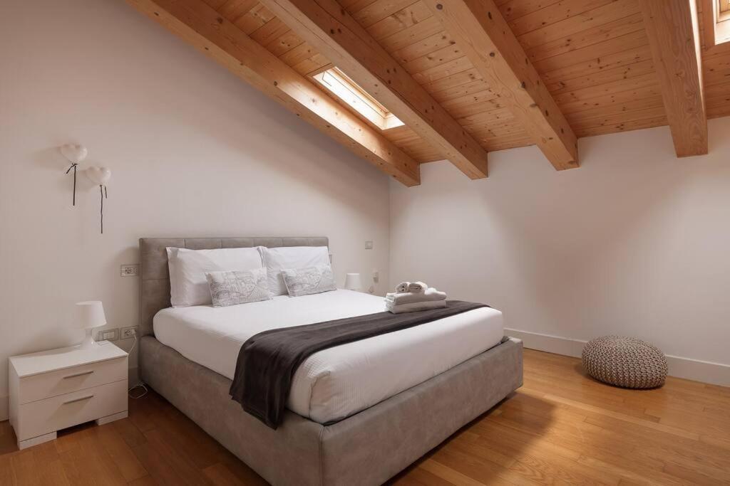 Apartments Trieste Centro I 3 ภายนอก รูปภาพ