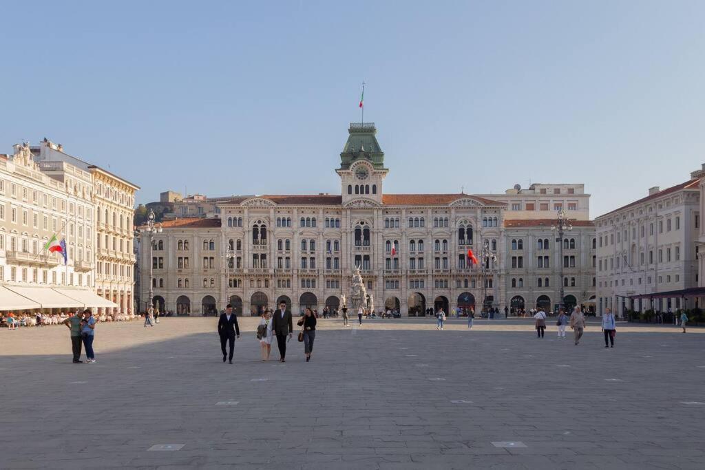 Apartments Trieste Centro I 3 ภายนอก รูปภาพ